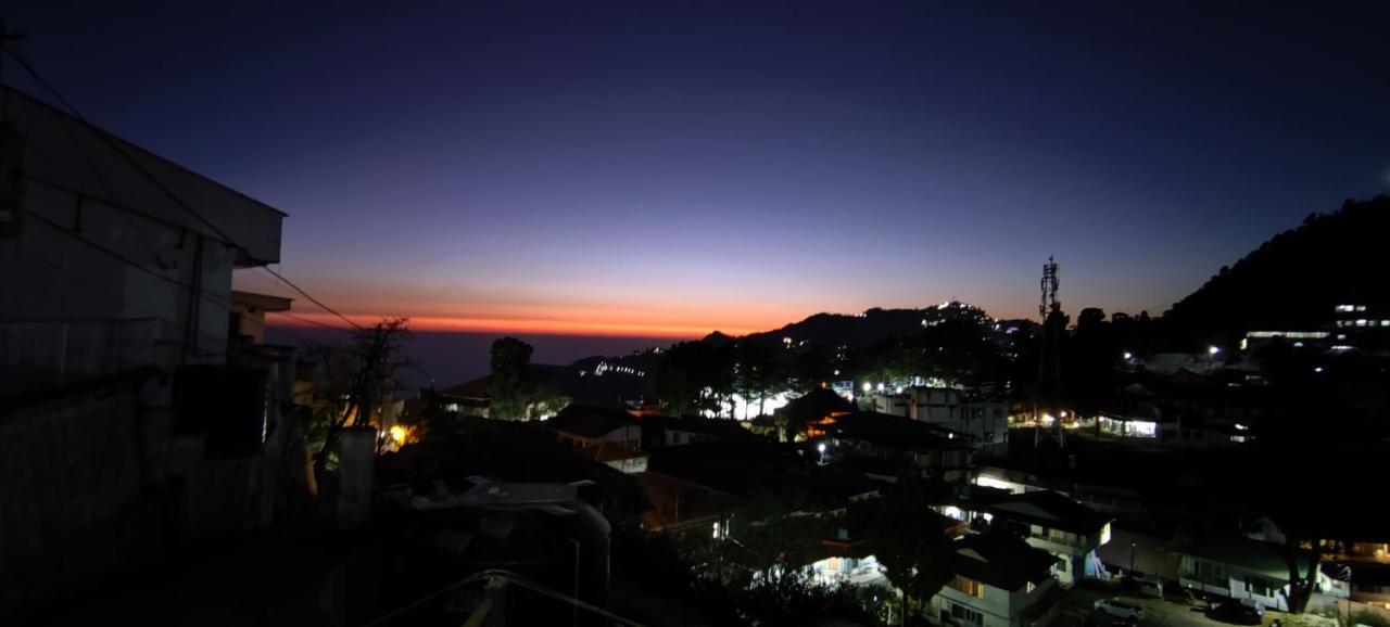 Shingar Hotel Mussoorie Mallroad Екстер'єр фото
